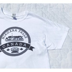 Niagara Falls t-shirt✨